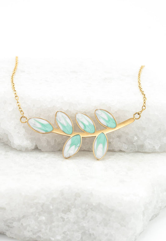 Hope Grows Necklace in Mint